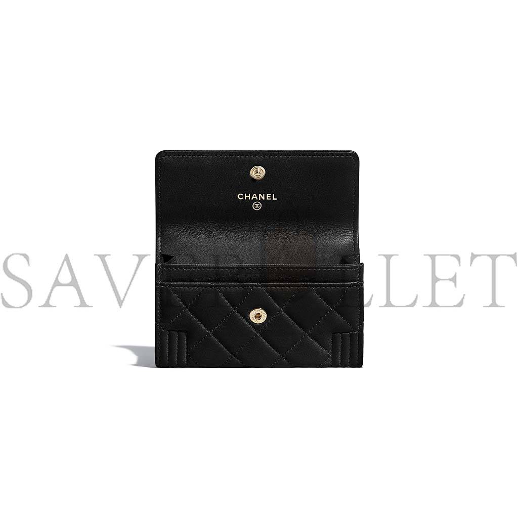 CHANEL BOY CHANEL FLAP CARD HOLDER A80603 Y07659 94305 (11.3*7.5*2.1cm)